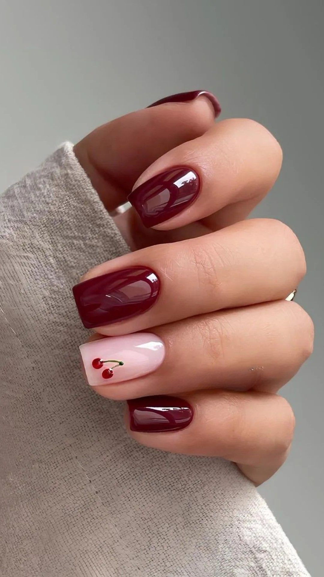 SEMIPERMANENTE - PARADISE BEAUTY