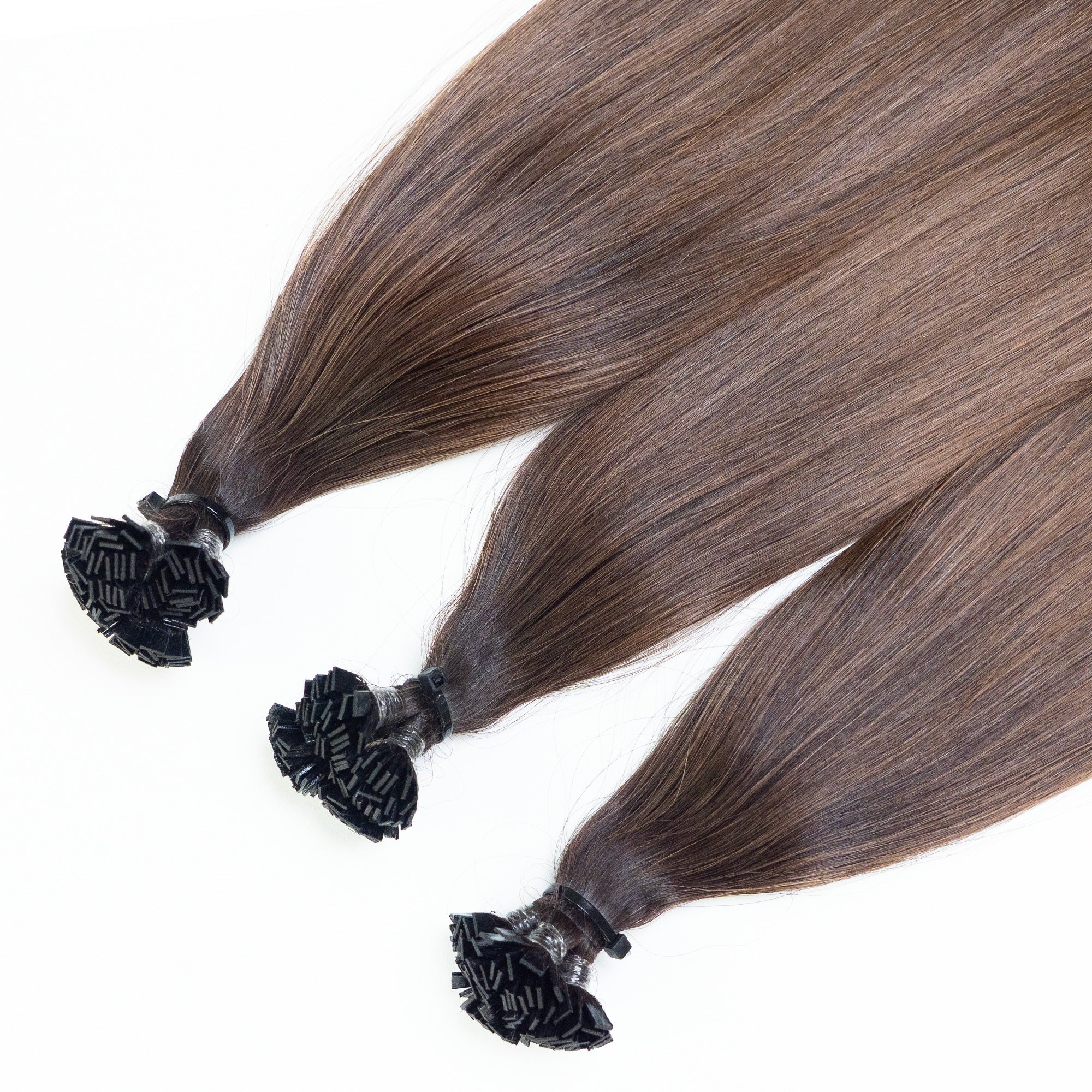 Extension microcheratina 9 Castano Cioccolato Paradise Beauty in capelli veri per un effetto naturale, caldo e luminoso.