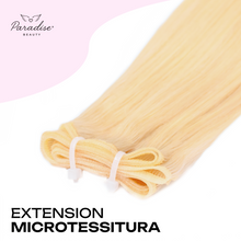 Extension Paradise a microtessitura colore biondo, fascia sottile e invisibile in capelli veri, ideale per vendita extension capelli veri Milano e applicazione naturale con metodo professionale in salone.