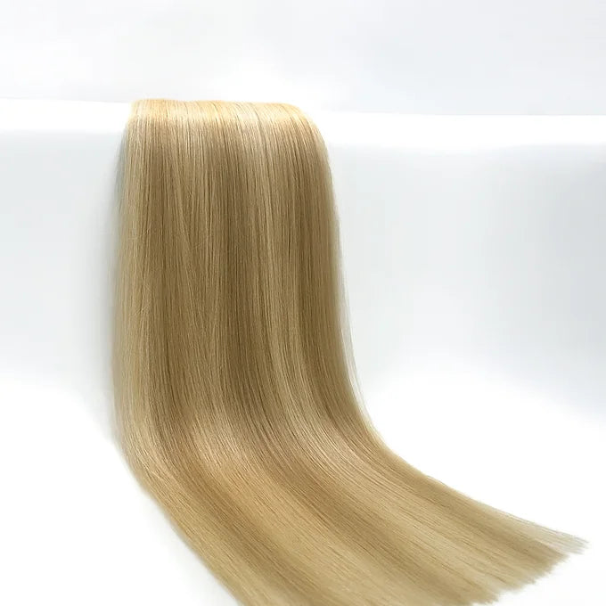 Extension Paradise presenta: capelli veri color balayage biondo cenere scuro per un look moderno e raffinato