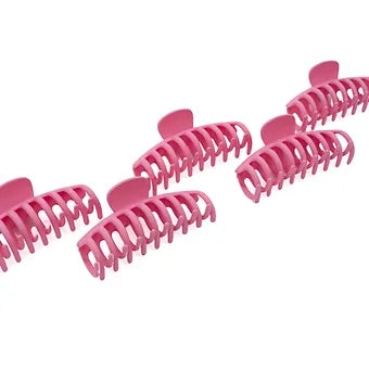 Il Set da 5 molletttoni Paradise è pensato per garantire una tenuta sicura e confortevole durante l’applicazione o la gestione delle extension.
Realizzati con materiali resistenti e di alta qualità, i molletttoni Paradise assicurano una presa stabile senza spezzare o stressare il capello.
Ideali per sezionare facilmente le ciocche durante i trattamenti tecnici o lo styling.

Funzionali, eleganti e perfetti per un uso professionale.