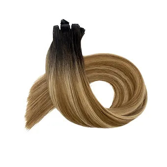 Con le Extension Capelli Veri Paradise in balayage biondo scuro, puoi ottenere un look sofisticato e alla moda. 